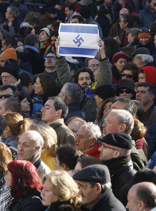 Miles de personas se manifiestan en Madrid para condenar el genocidio ...