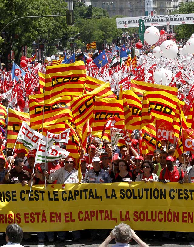 Miles de personas se manifiestan en Madrid para pedir a la UE unidad de ...